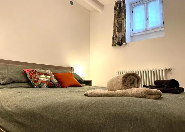 La Casa Sulla Collina - Apt. 1 Апартаменты *