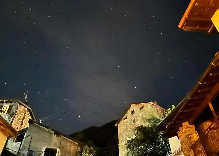 La Casa Sulla Collina - Apt. 1 Апартаменты *